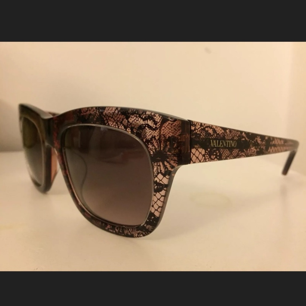 Valentino Lace Retro Sunglasses in Pink